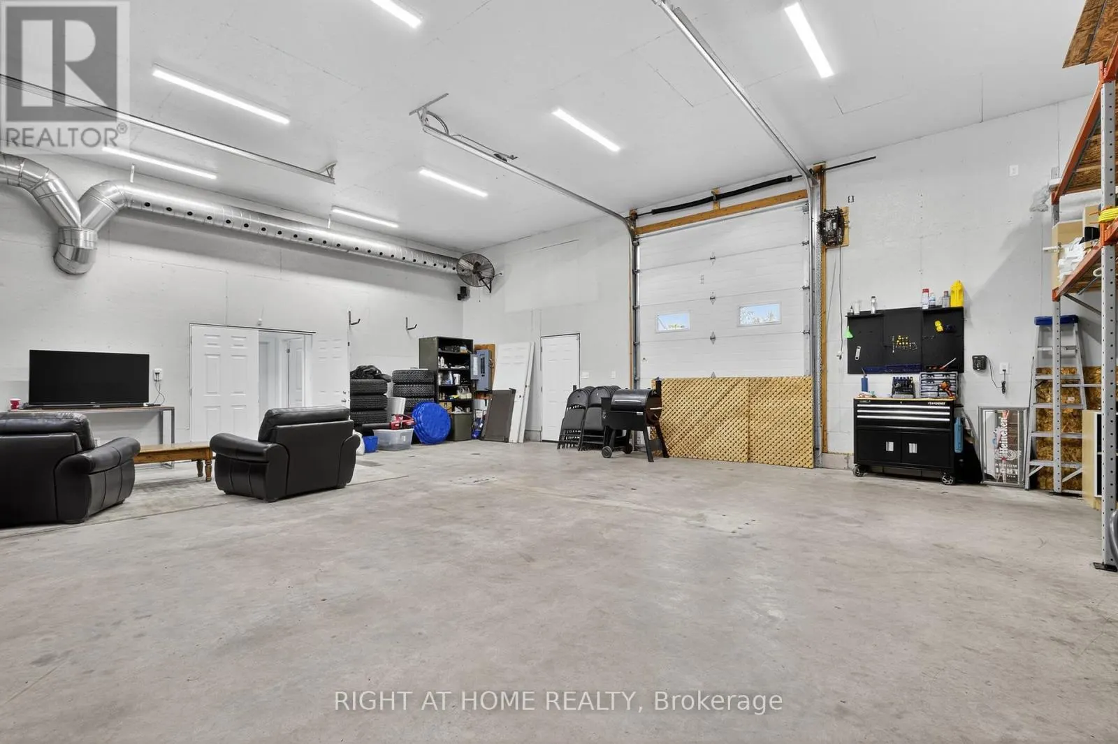 3005 MASON DRIVE