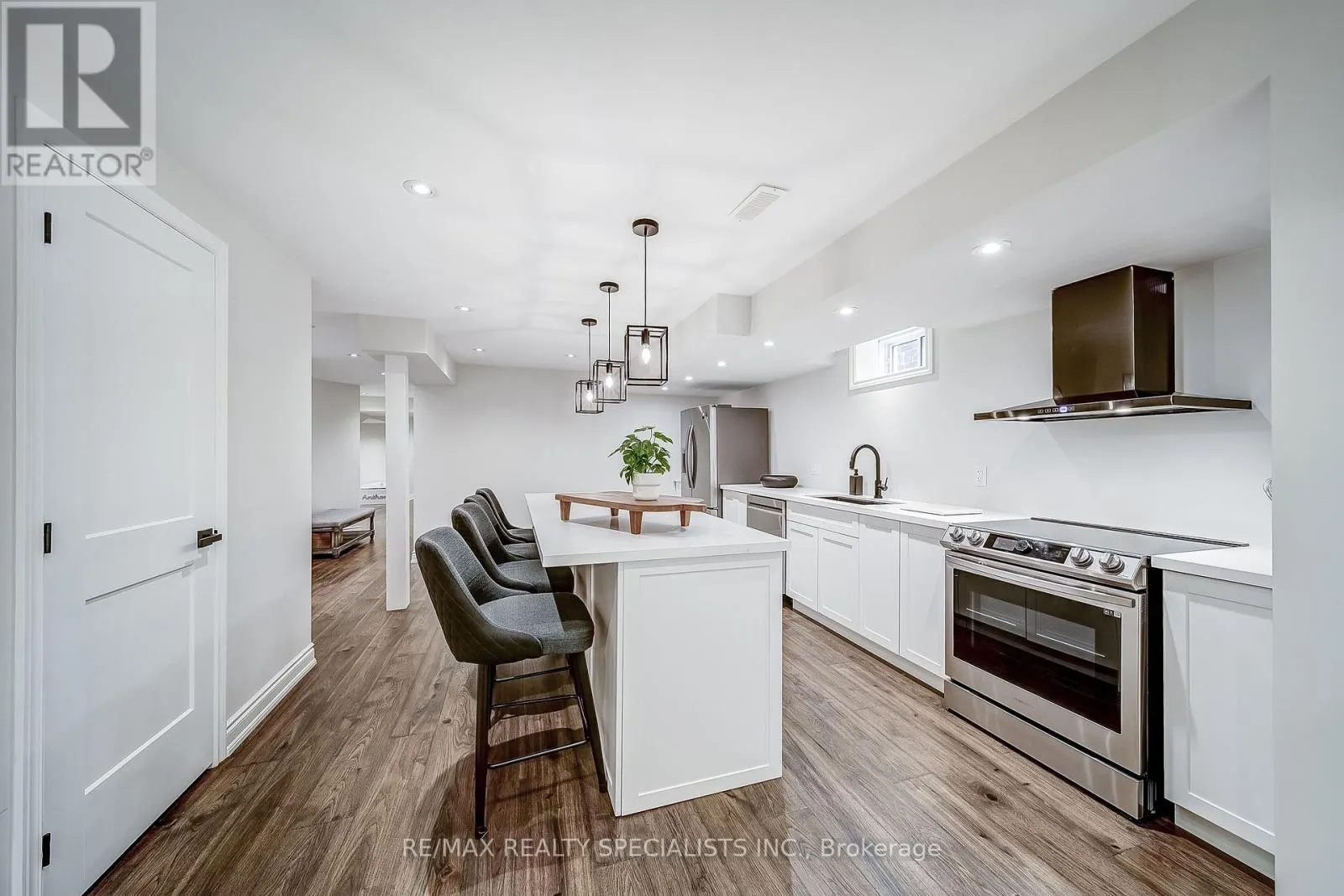 29 LANGFORD BOULEVARD