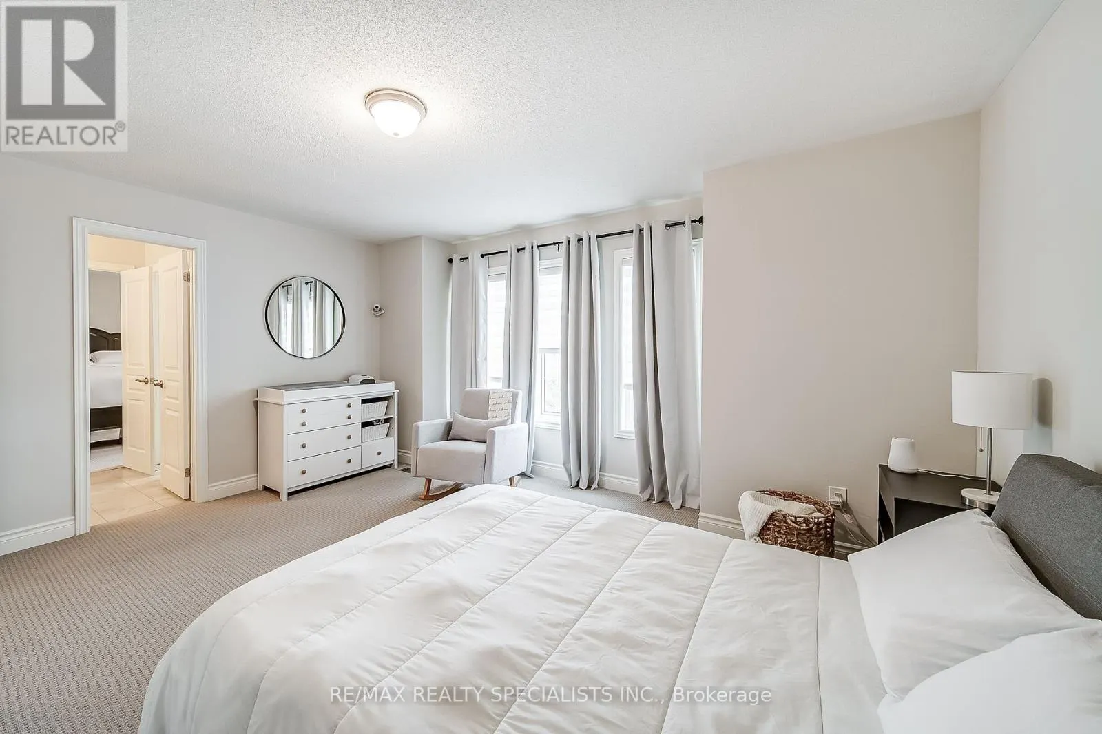 29 LANGFORD BOULEVARD