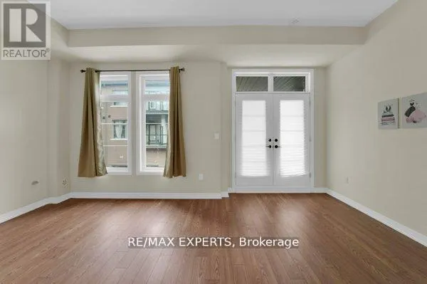 87 DE LA ROCHE DRIVE N