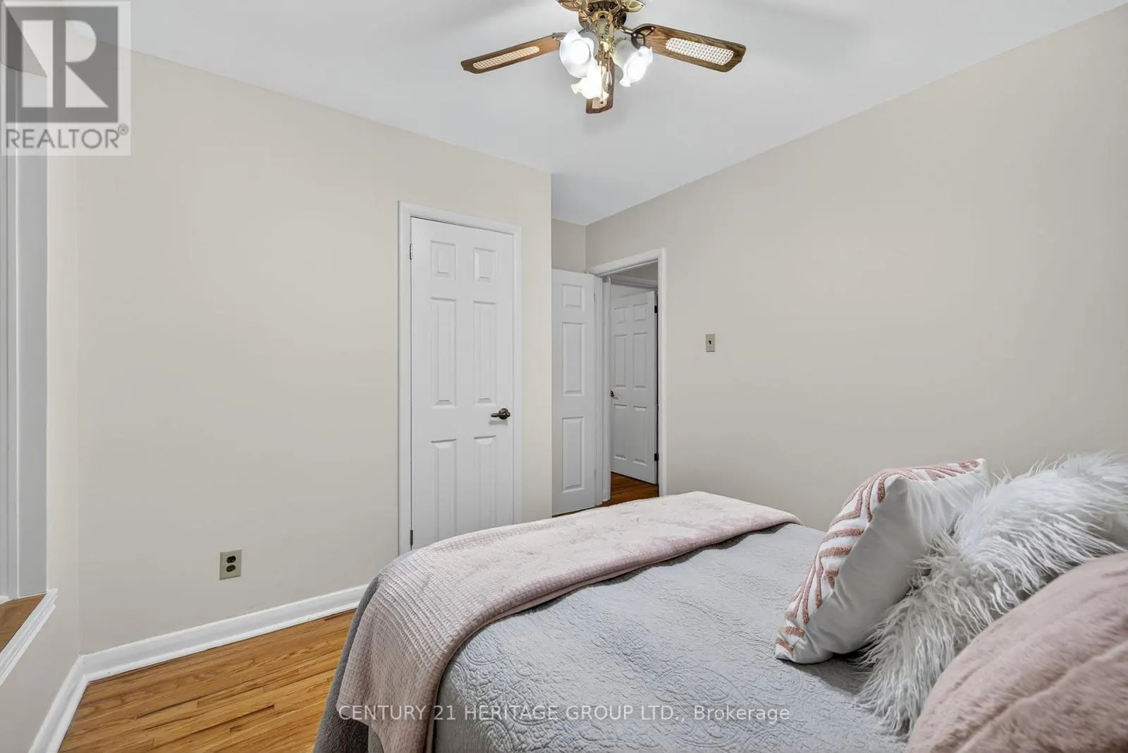 49 BAYVIEW PARKWAY