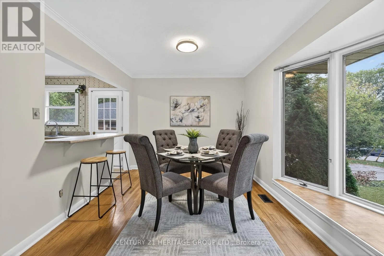 49 BAYVIEW PARKWAY