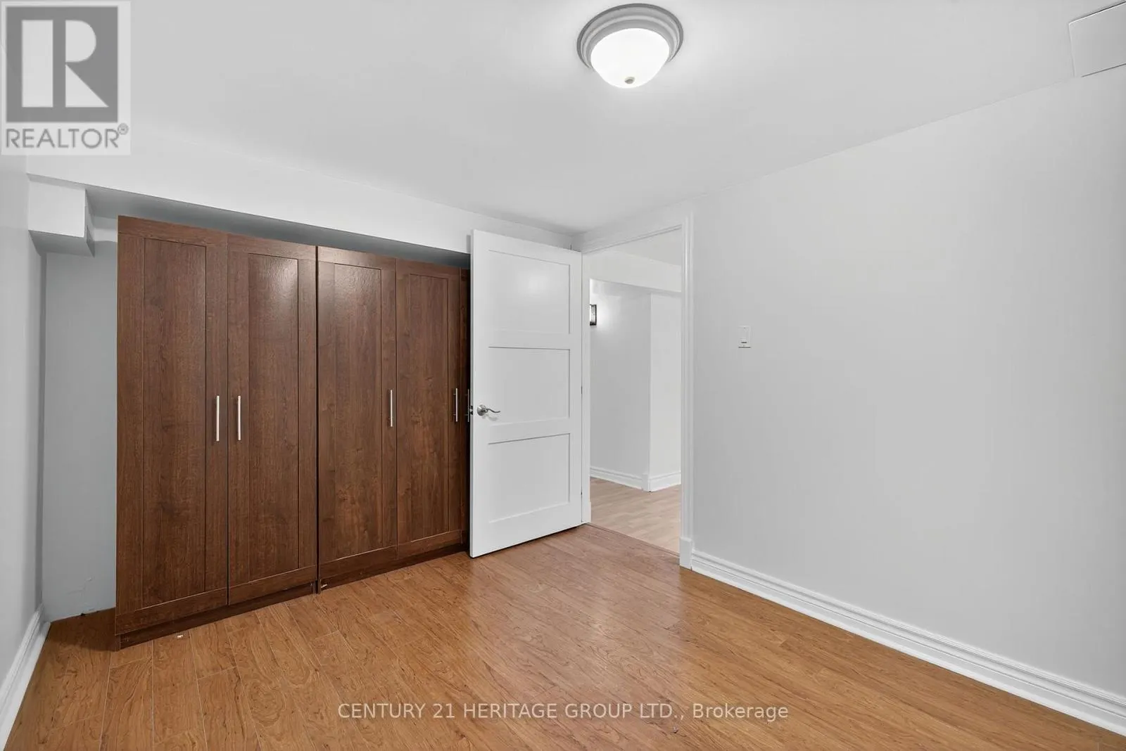 49 BAYVIEW PARKWAY