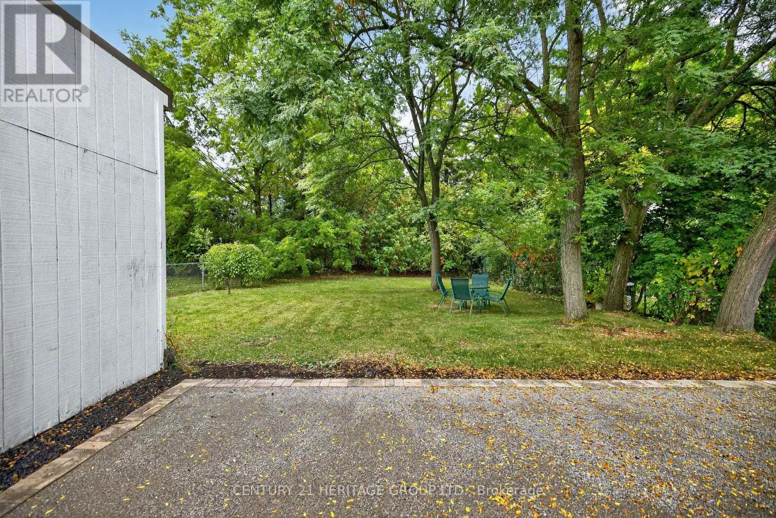 49 BAYVIEW PARKWAY