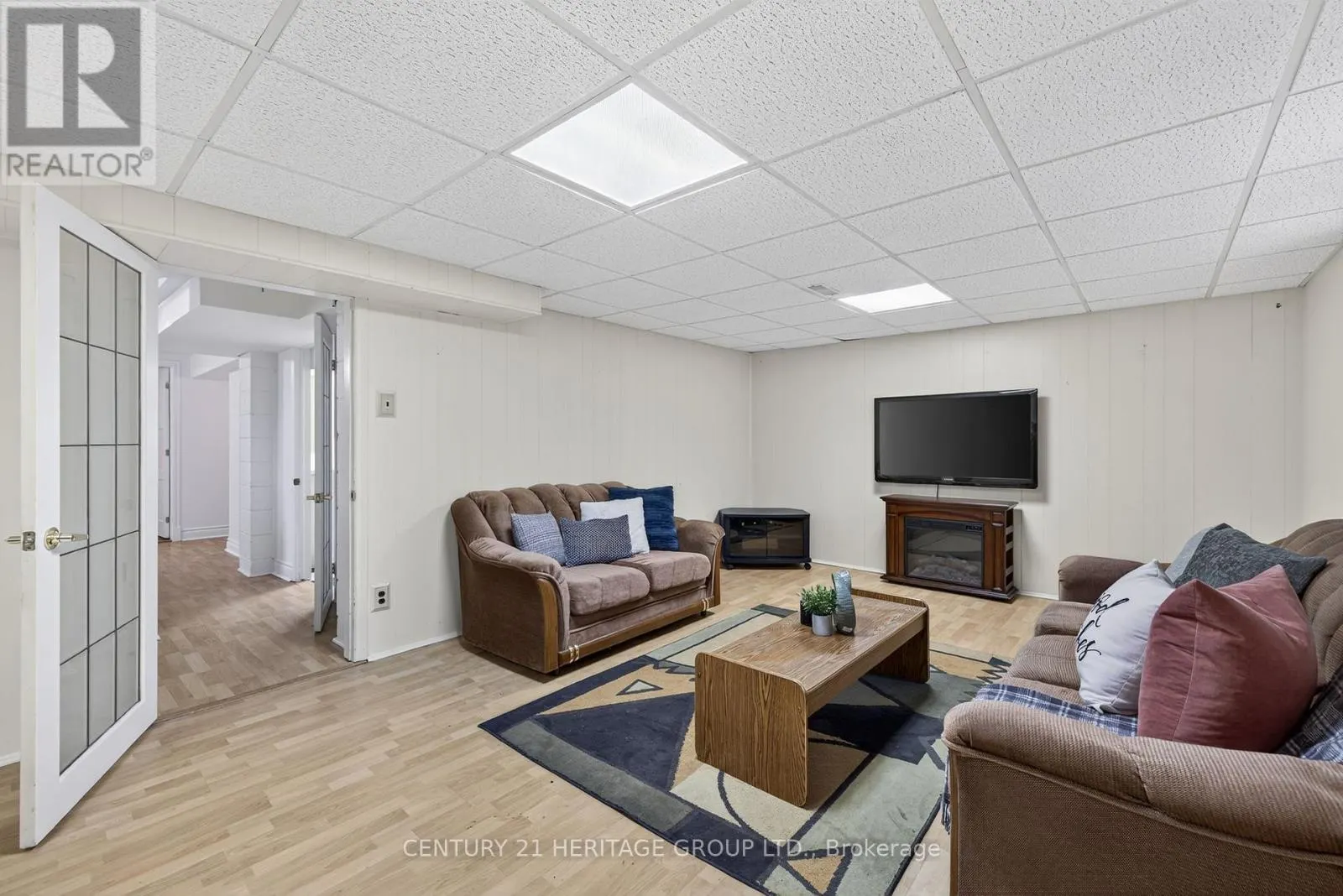 49 BAYVIEW PARKWAY