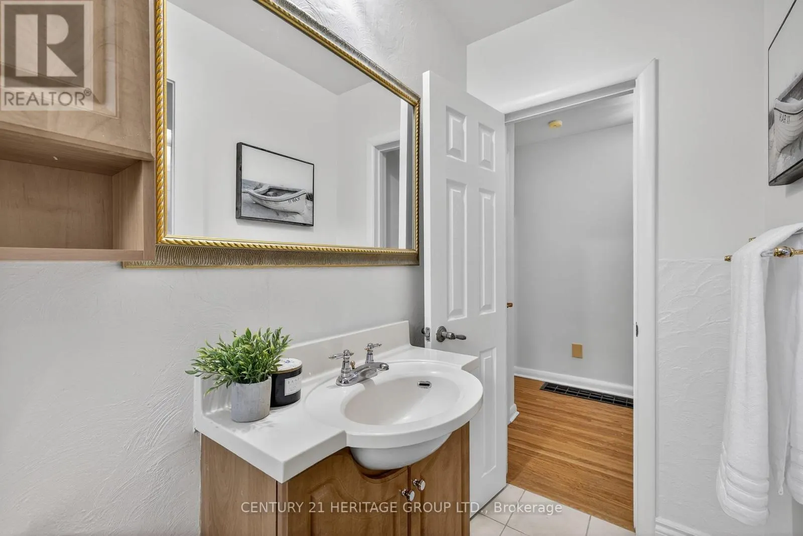 49 BAYVIEW PARKWAY