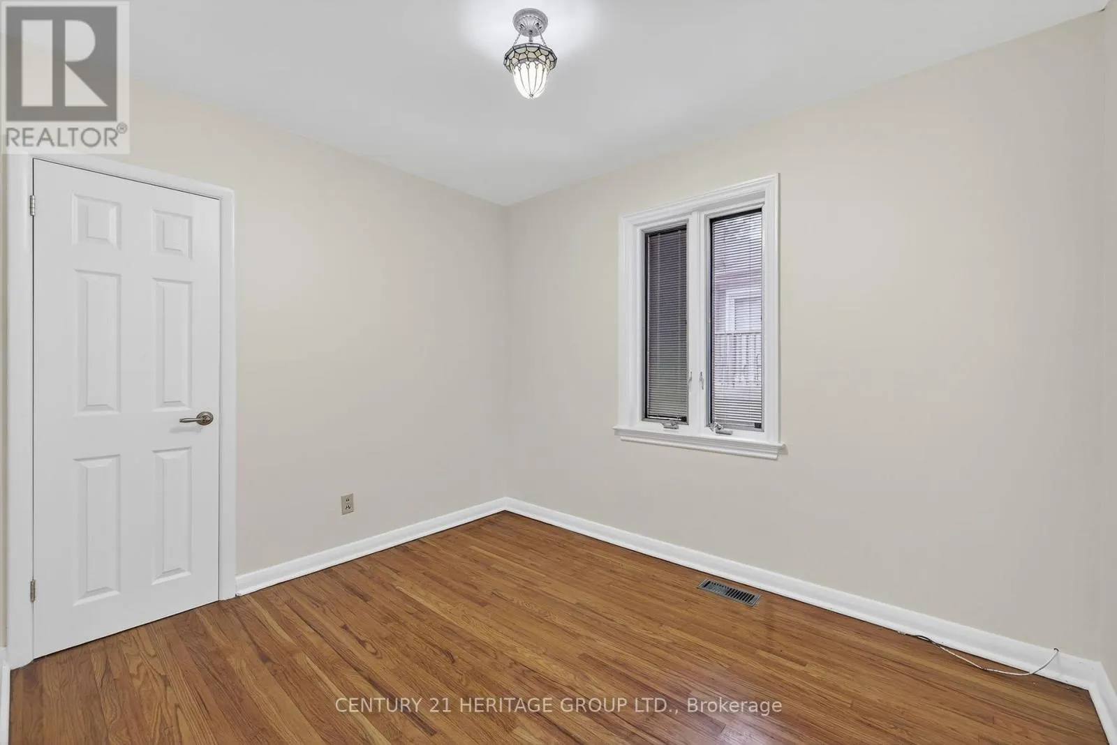 49 BAYVIEW PARKWAY