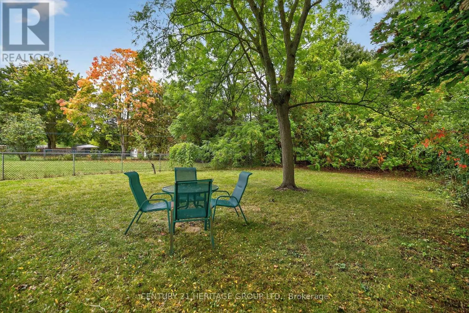 49 BAYVIEW PARKWAY