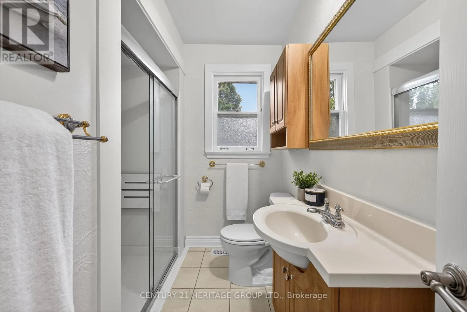 49 BAYVIEW PARKWAY