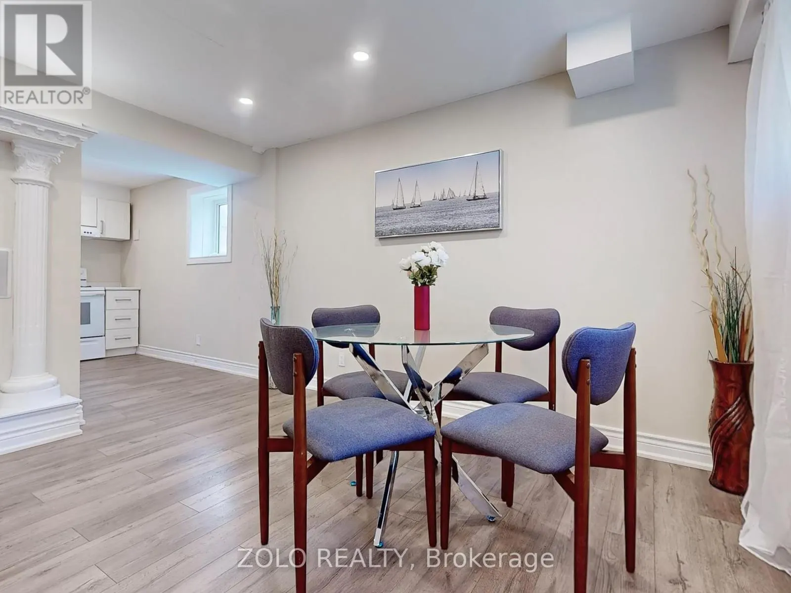 42 FOXBERRY ROAD