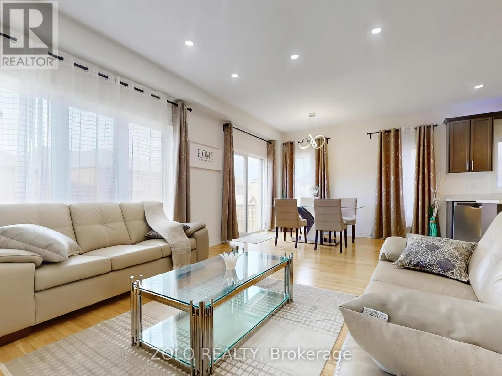 42 FOXBERRY ROAD
