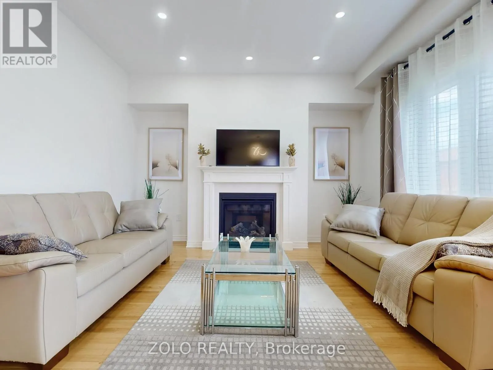 42 FOXBERRY ROAD