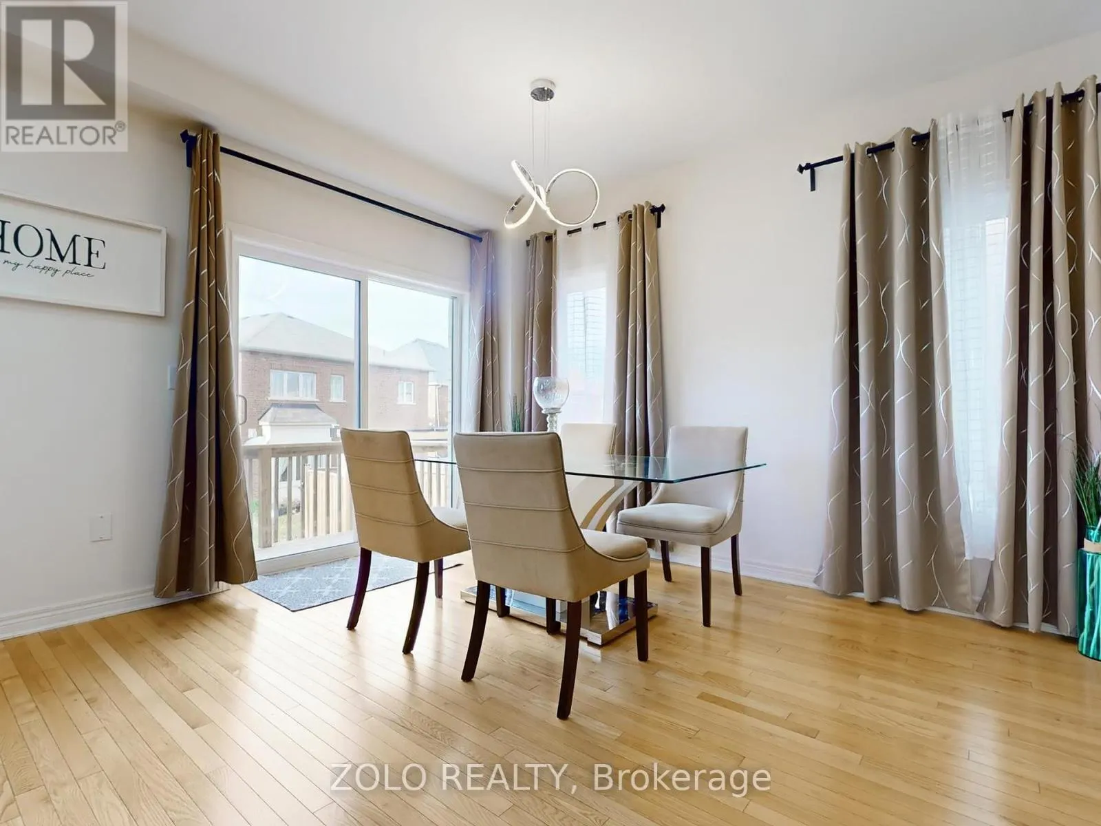 42 FOXBERRY ROAD