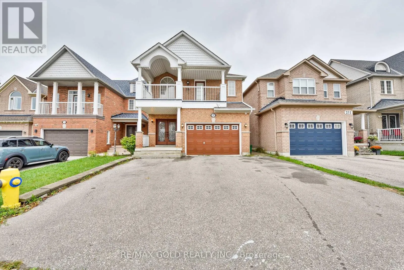 215 BACHMAN DRIVE