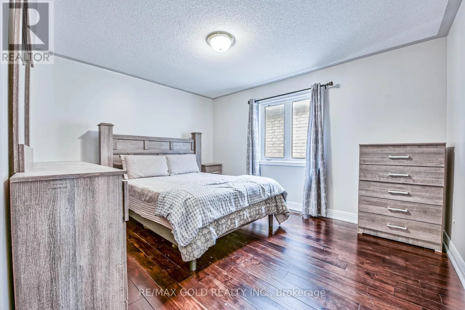 215 BACHMAN DRIVE