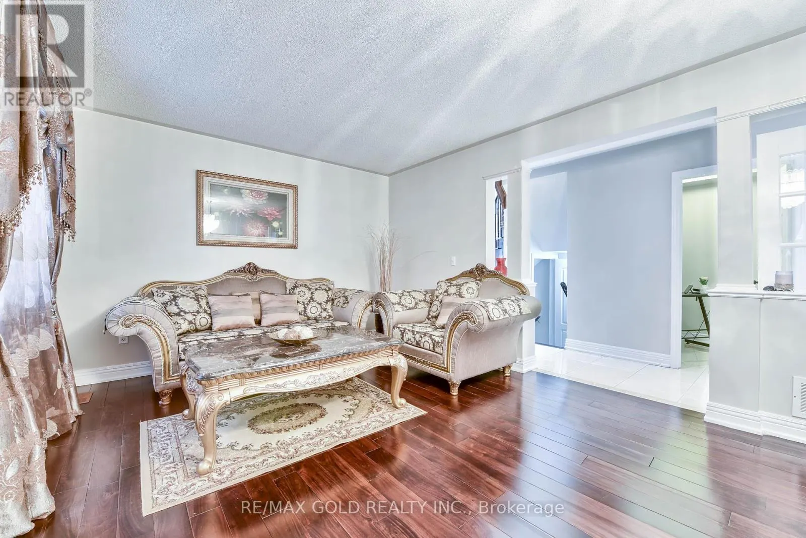 215 BACHMAN DRIVE
