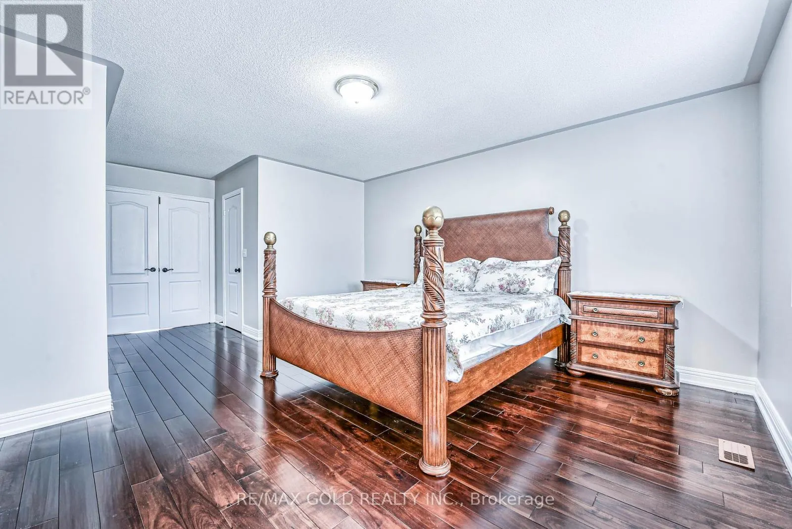215 BACHMAN DRIVE