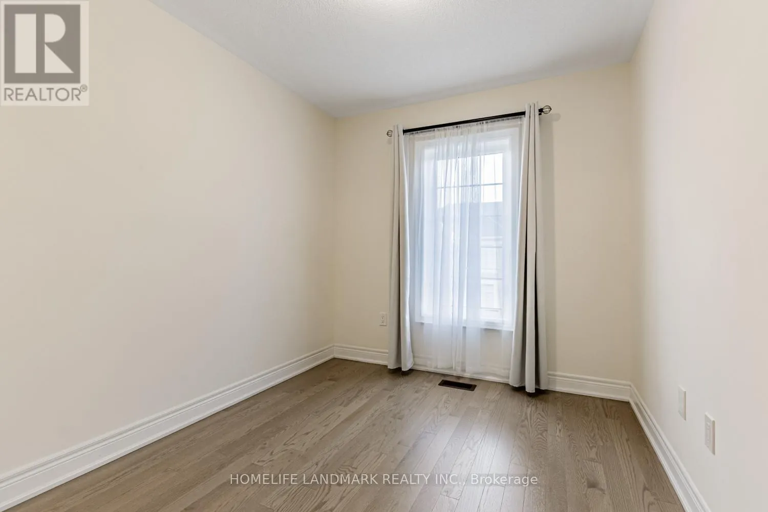 47 ANDRESS WAY