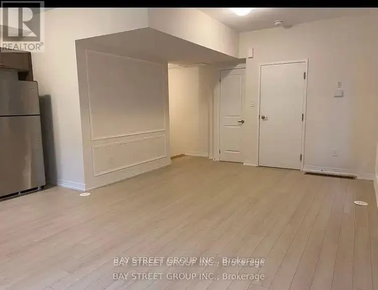 SUITE2 - 15 SISSONS WAY