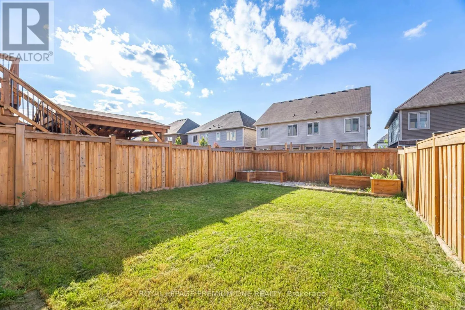 50 CASSERLEY CRESCENT