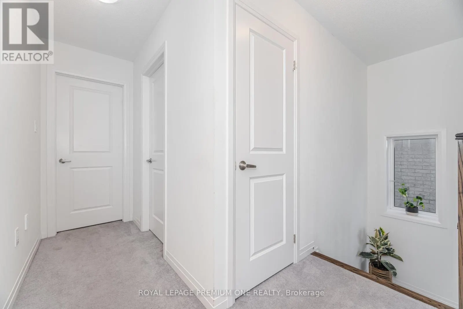 50 CASSERLEY CRESCENT