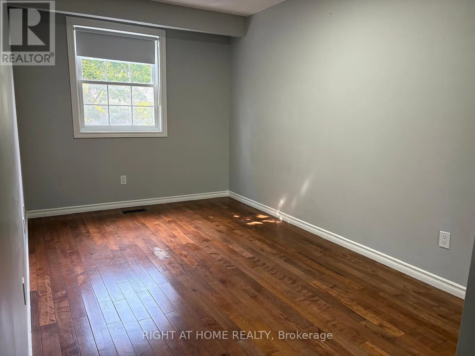 40 - 40 HARMONY CIRCLE