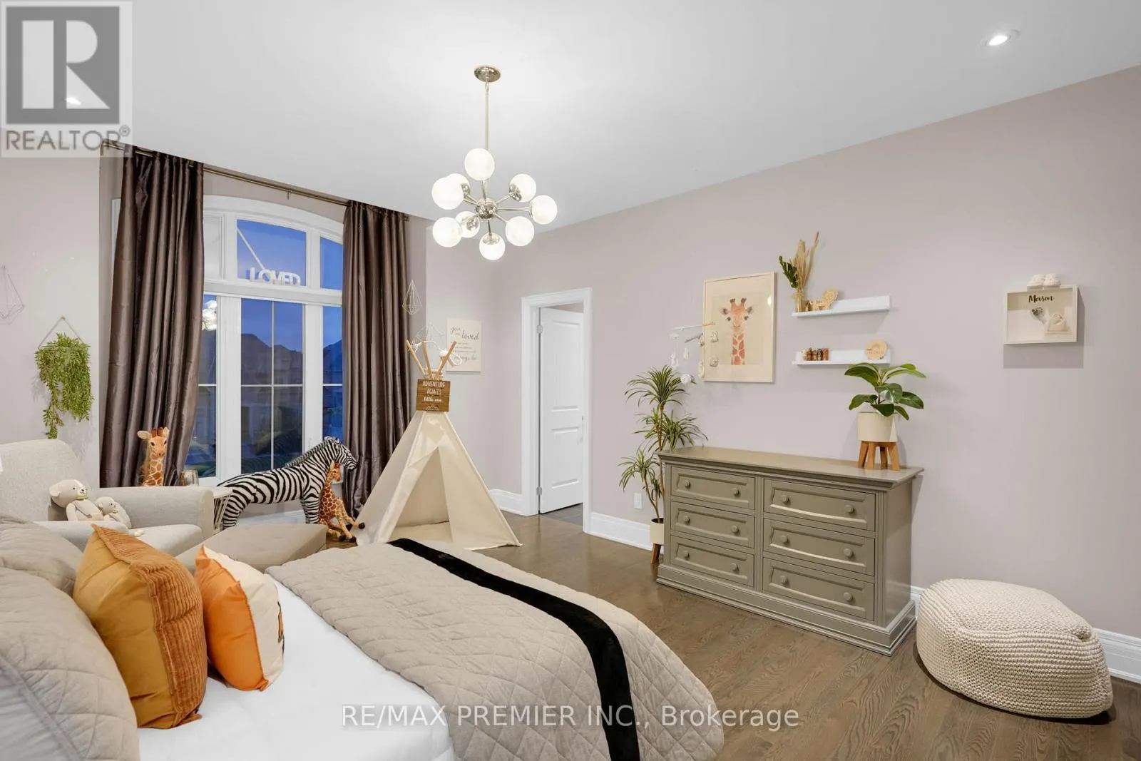 15 PETER GLASS ROAD