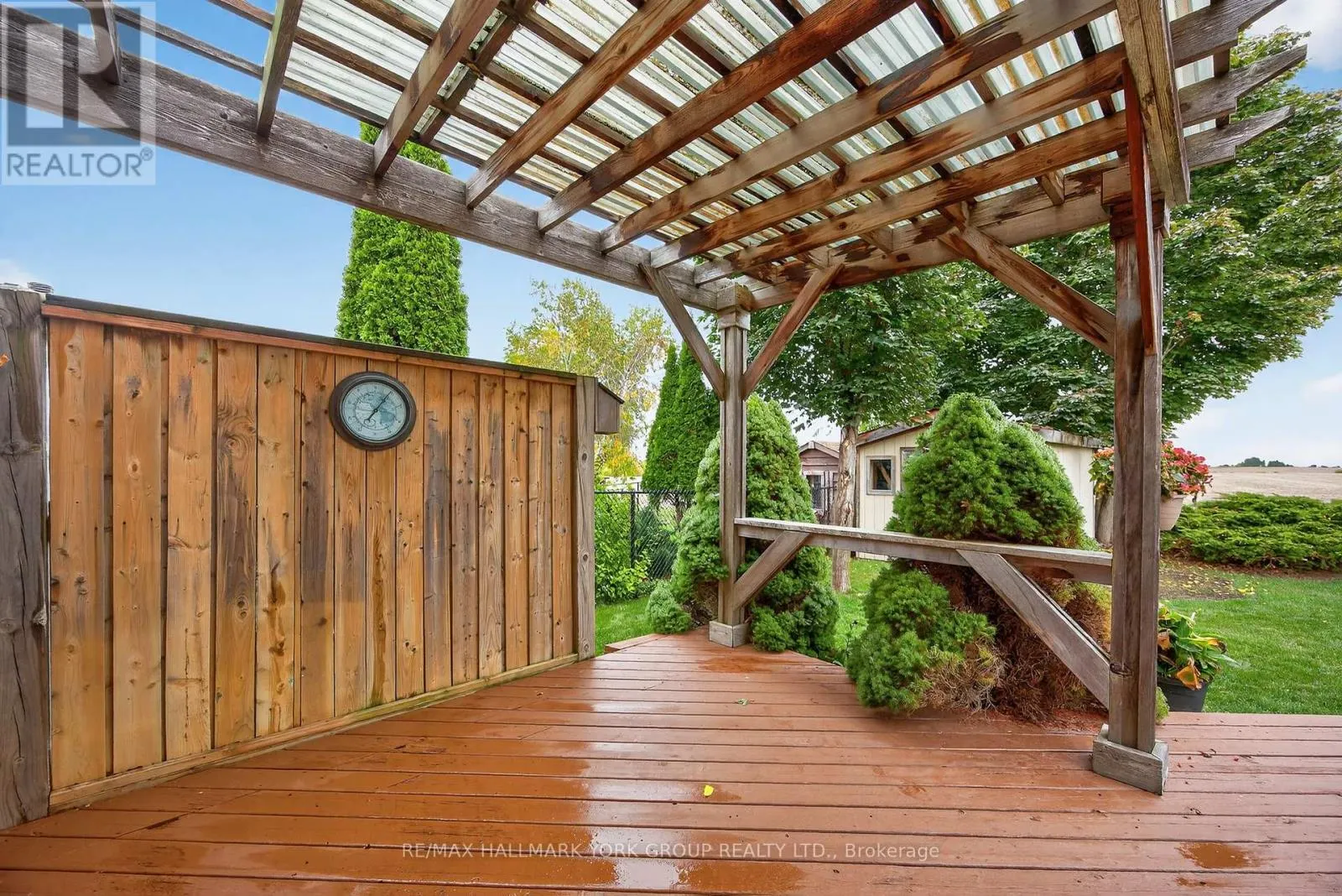 9 REYNOLDS AVENUE
