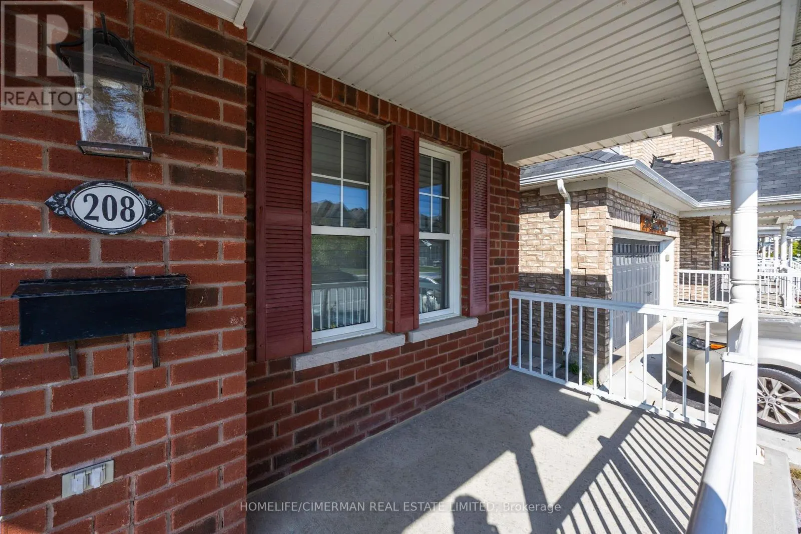 208 SHEPHARD AVENUE