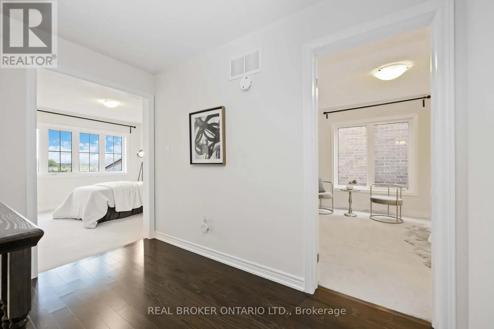 18 LAWRENCE PILKINGTON AVENUE