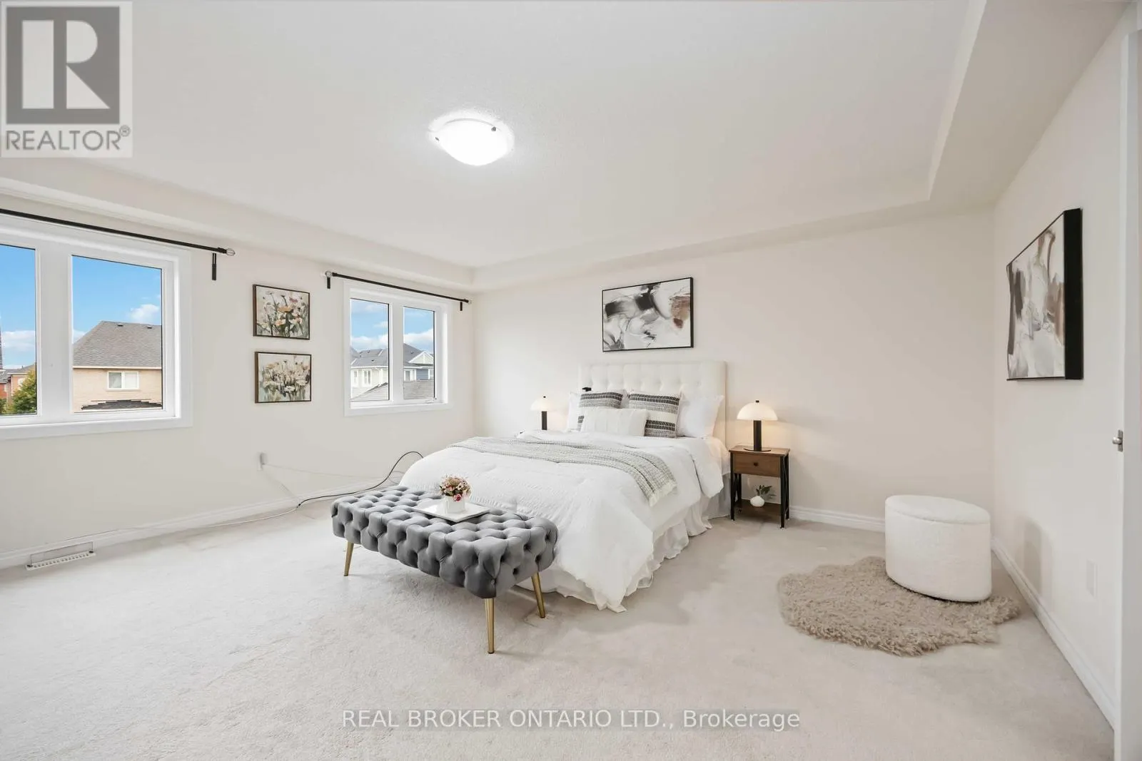 18 LAWRENCE PILKINGTON AVENUE