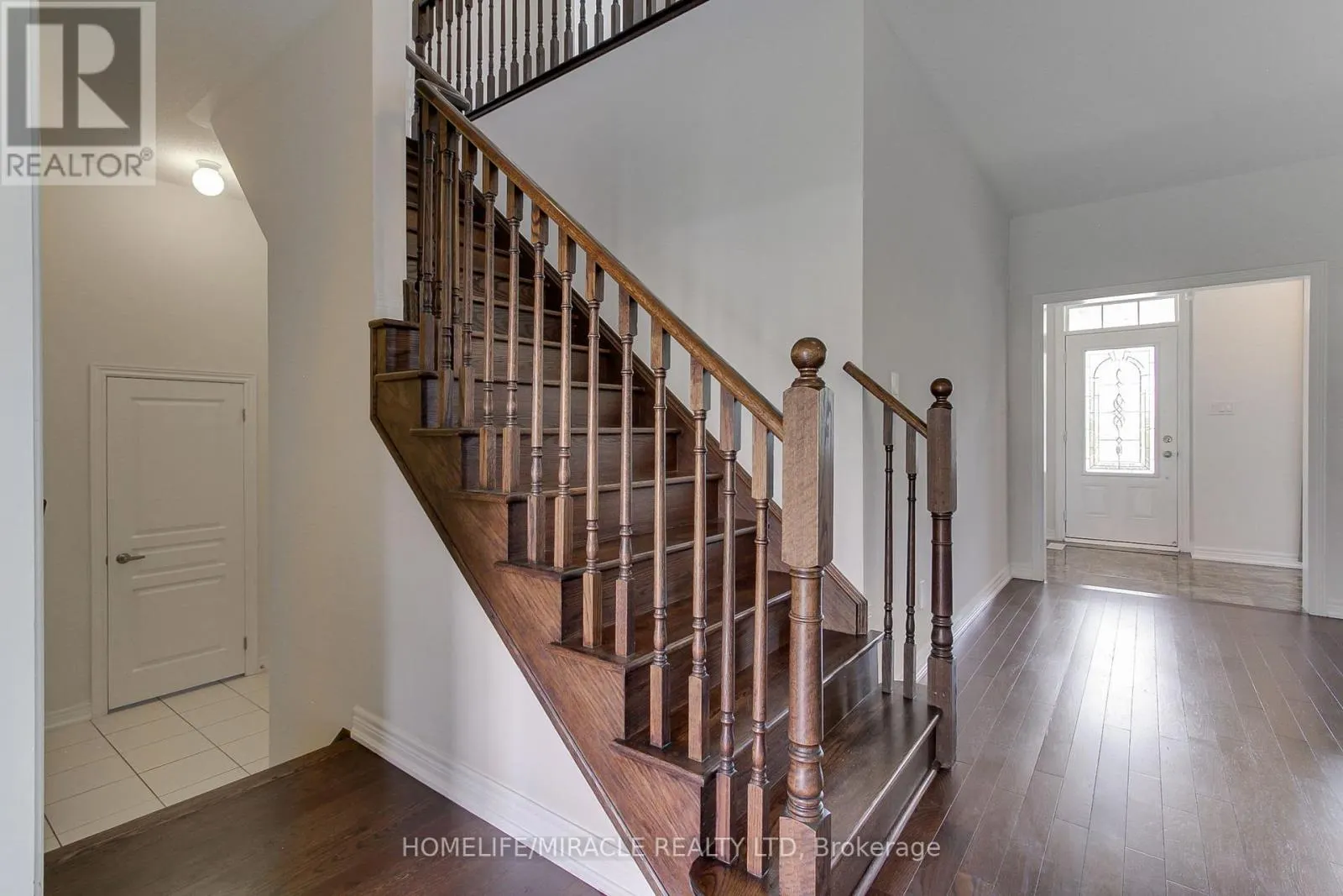 992 GREEN STREET