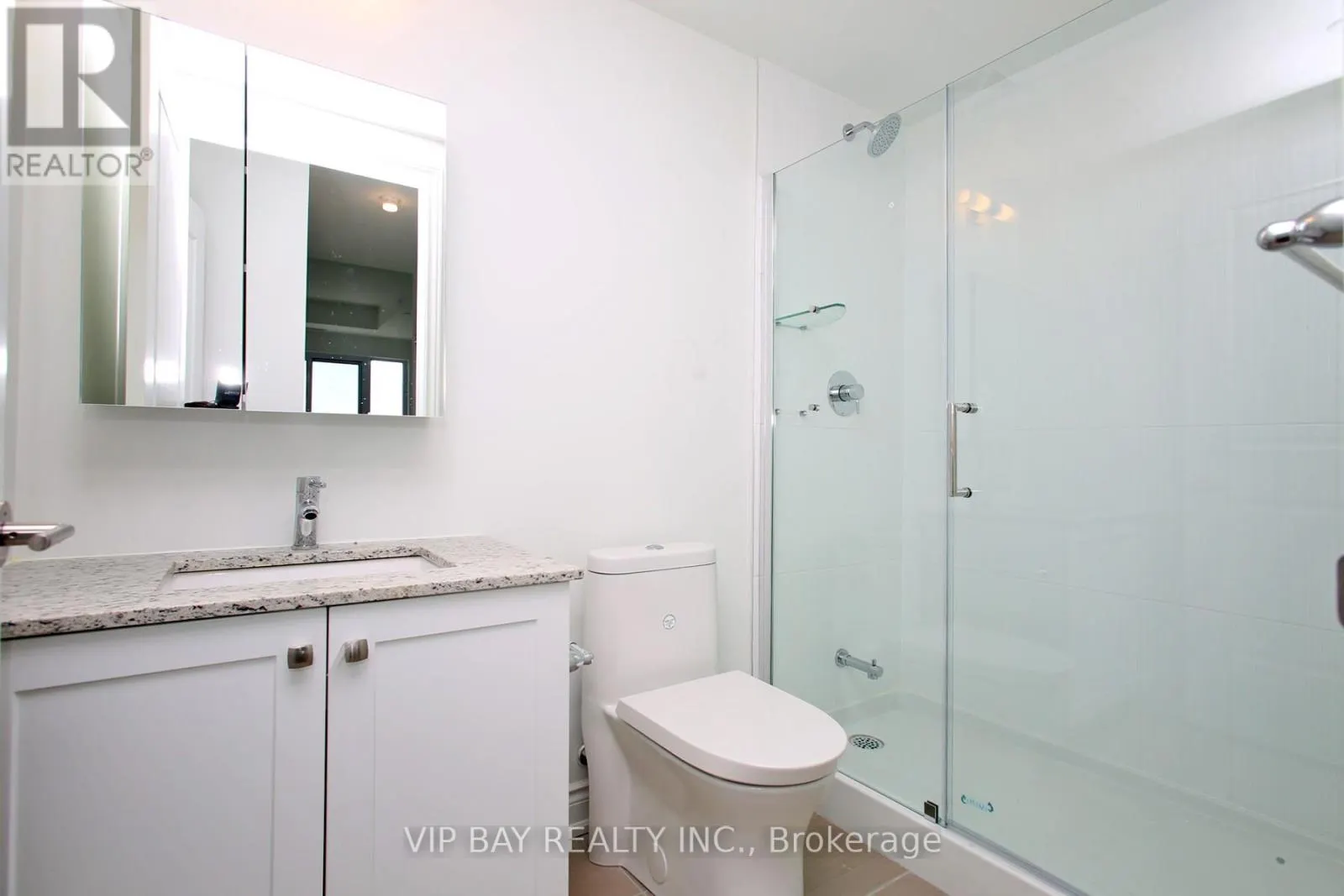 1608 - 9618 YONGE STREET