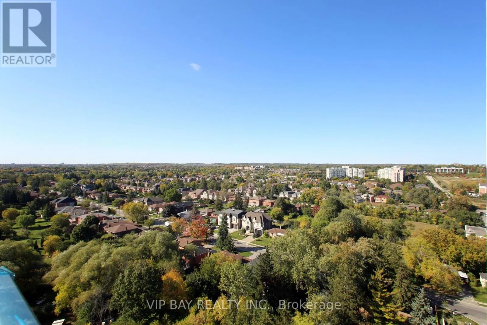 1608 - 9618 YONGE STREET