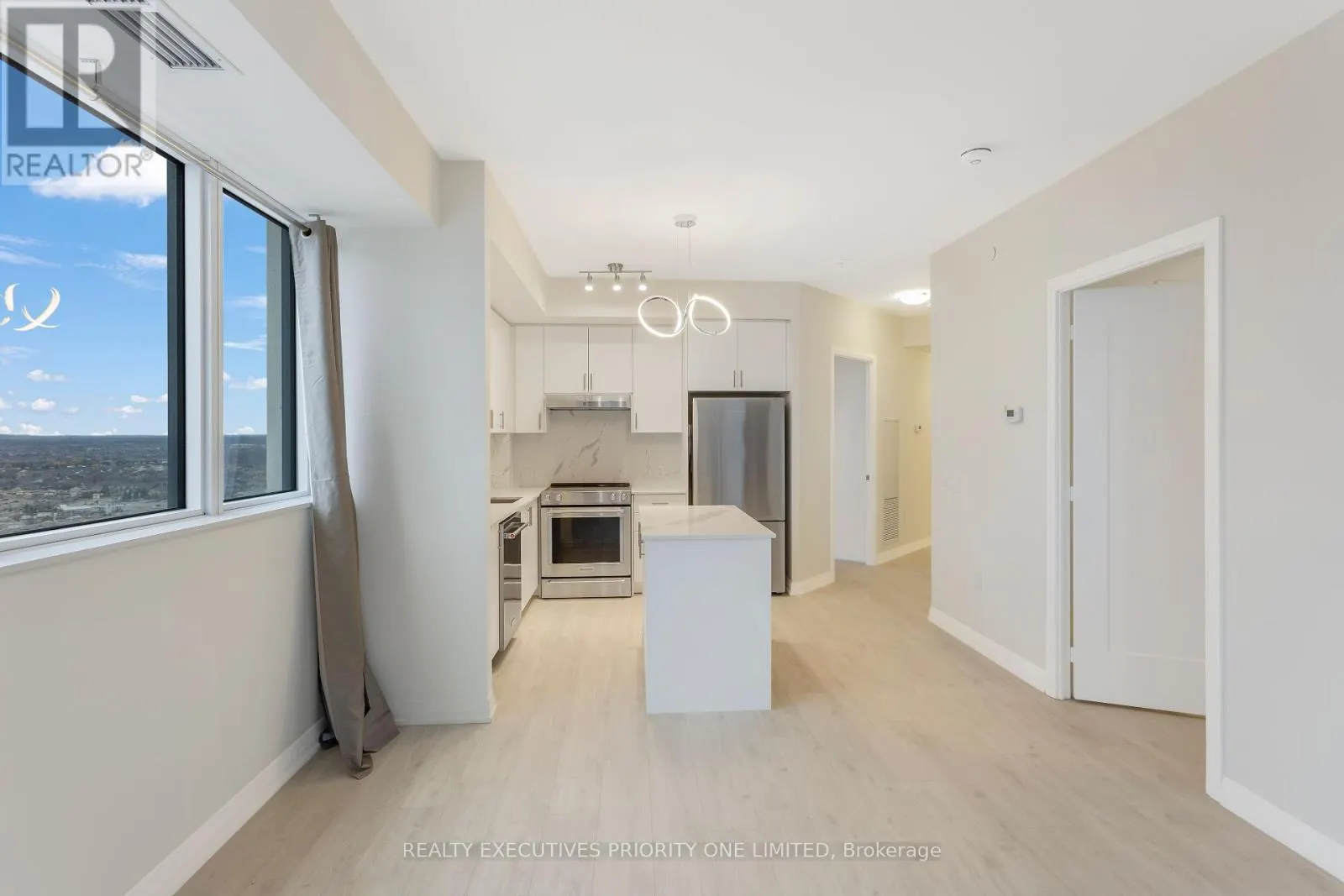 2018 - 9000 JANE STREET