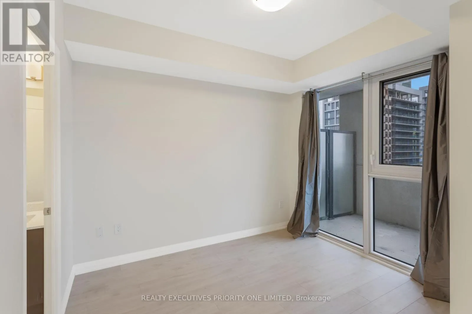 2018 - 9000 JANE STREET