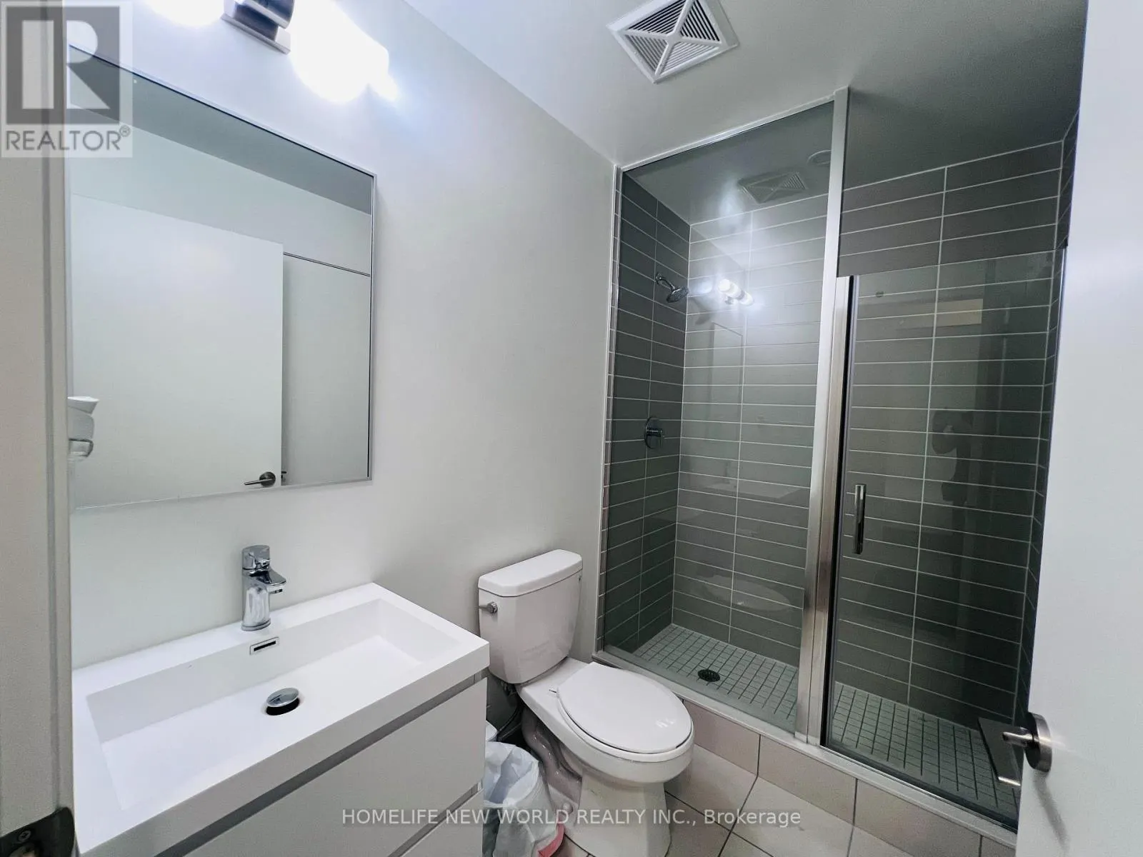 1123 - 8119 BIRCHMOUNT ROAD