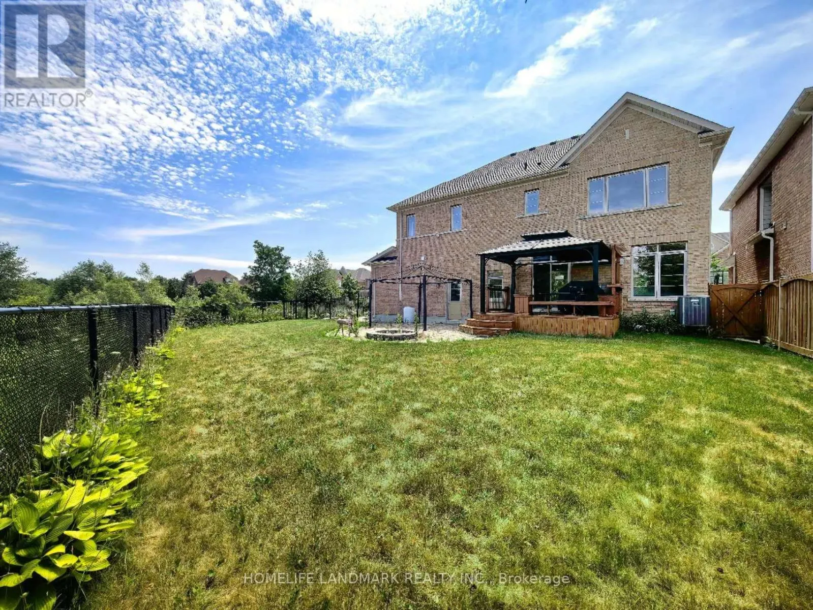 20 KELLOGG CRESCENT