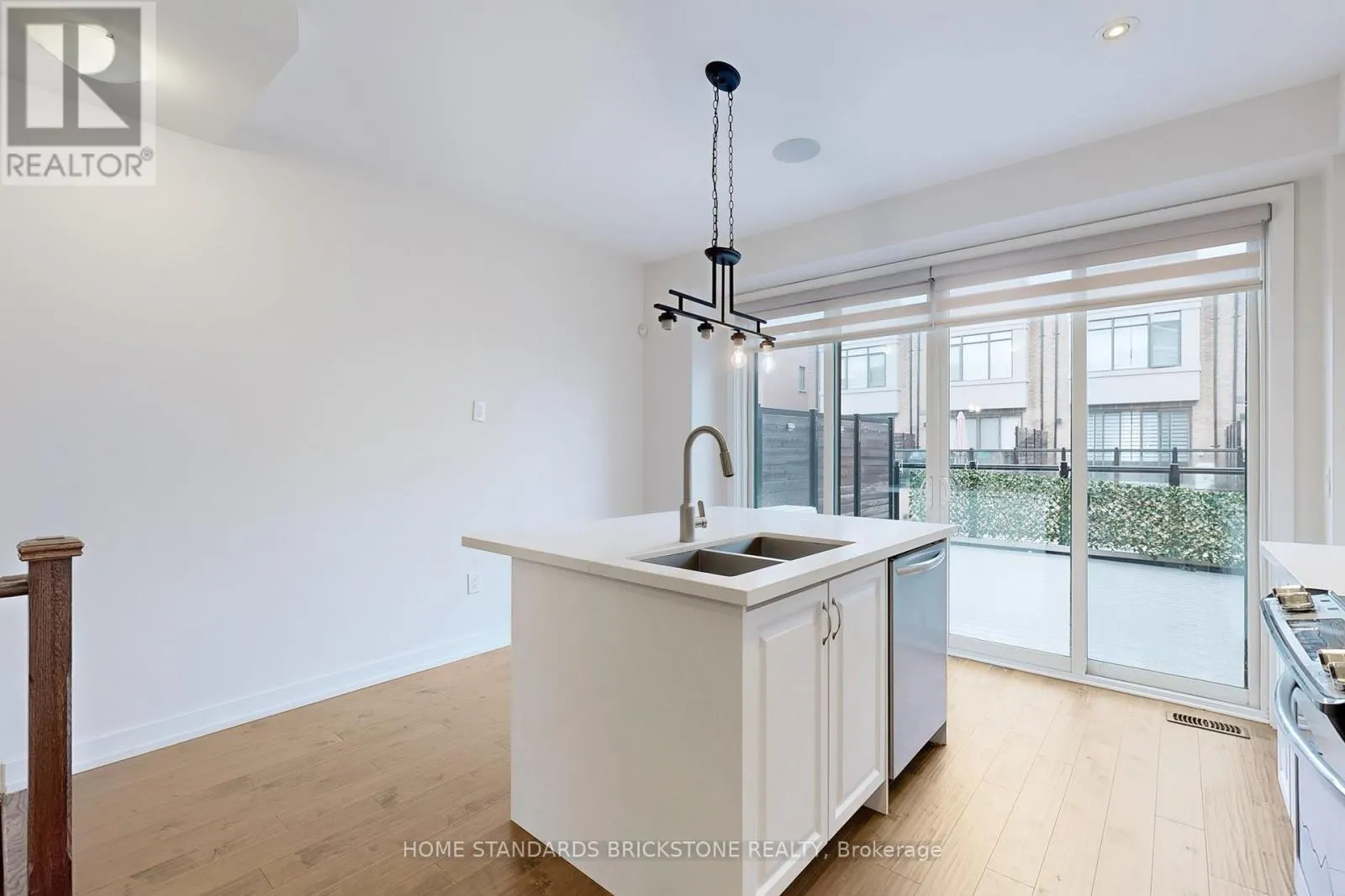 215 SALTERTON CIRCLE