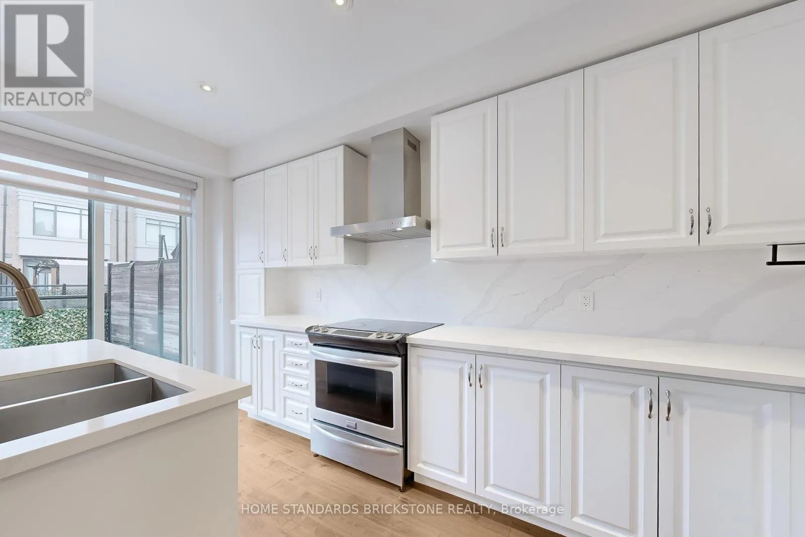 215 SALTERTON CIRCLE