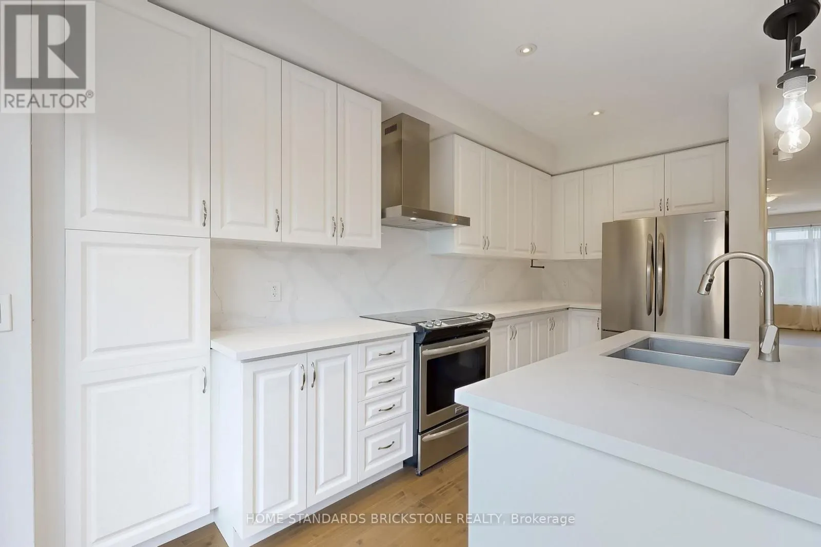 215 SALTERTON CIRCLE
