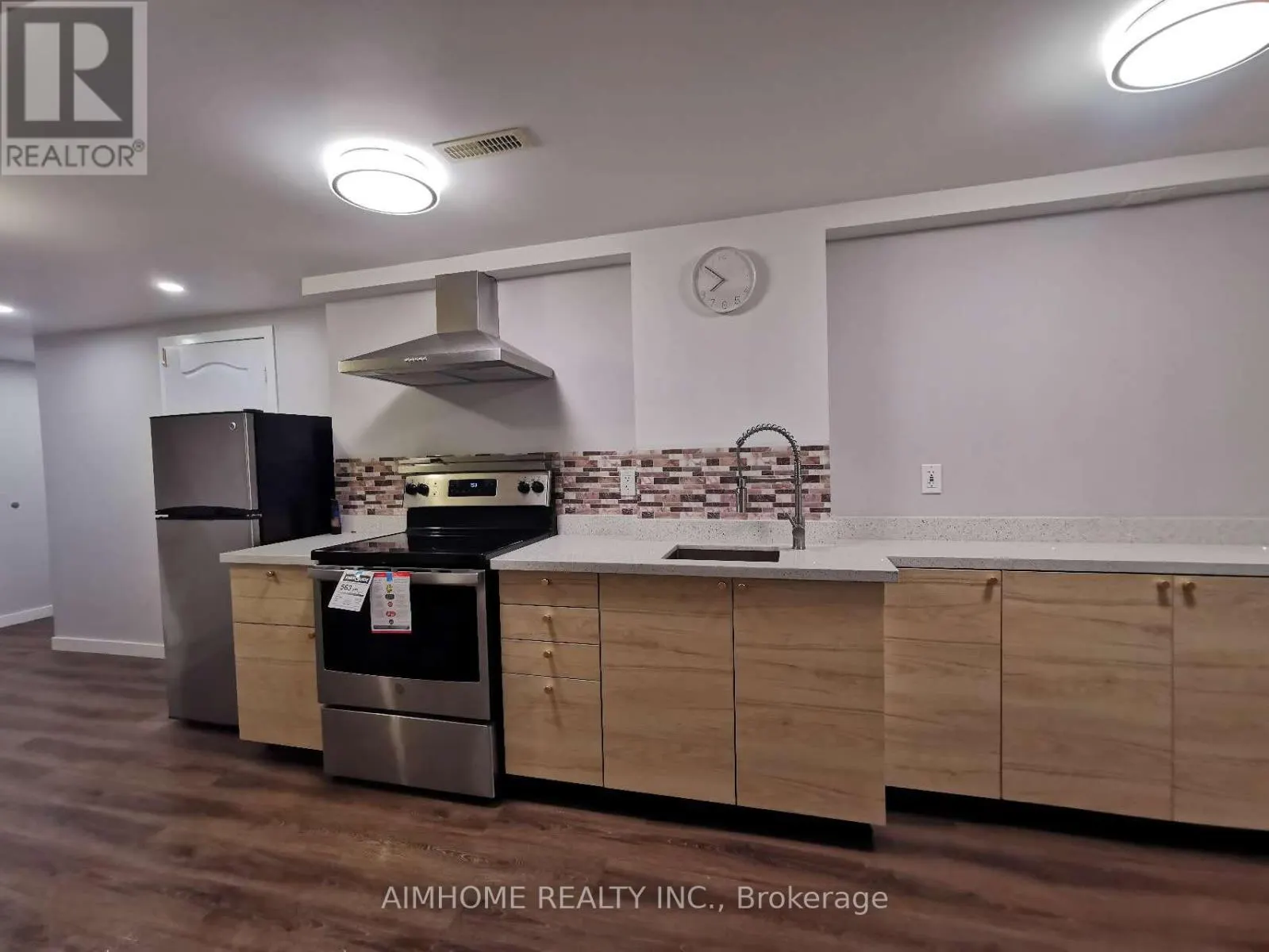 17 BOTICELLI WAY