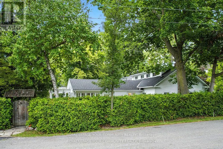 39 COLBORNE STREET