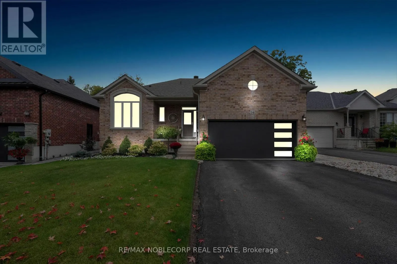14 WILLARD HUNT COURT