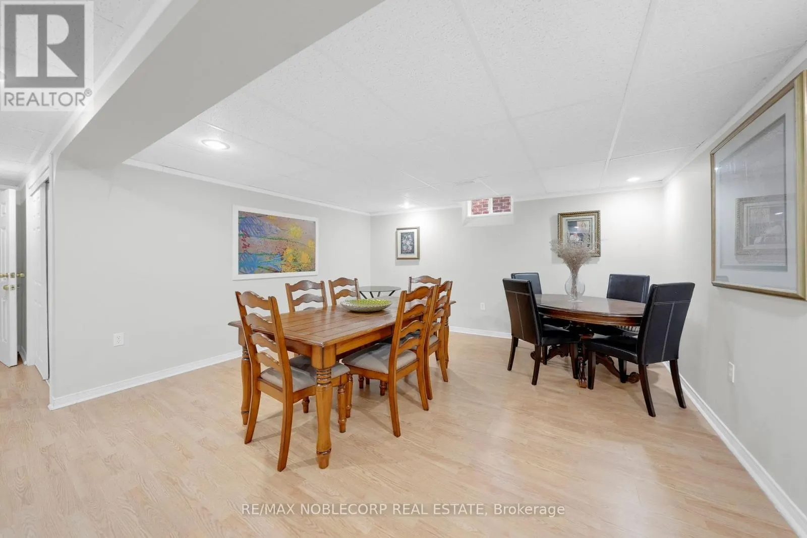 14 WILLARD HUNT COURT