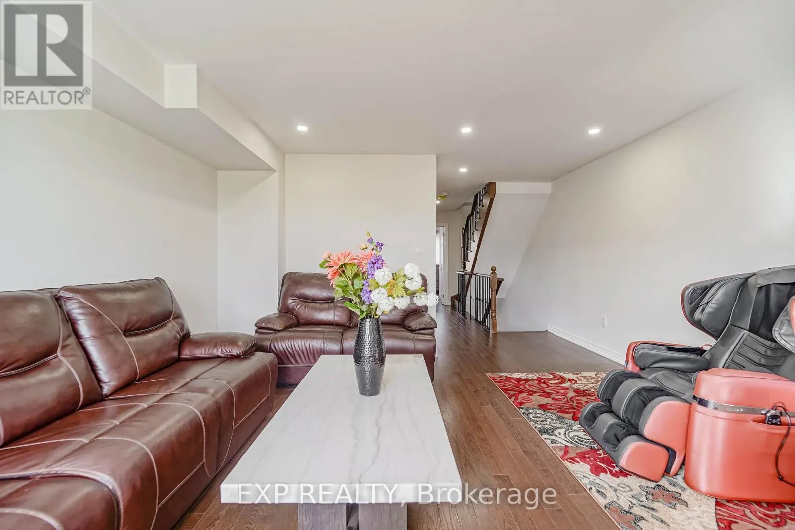 62 HARVEST FIELD ROAD