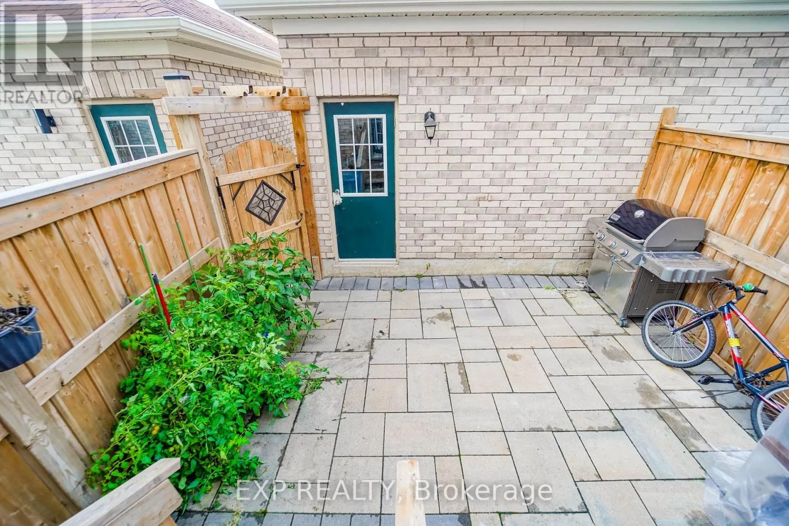 62 HARVEST FIELD ROAD