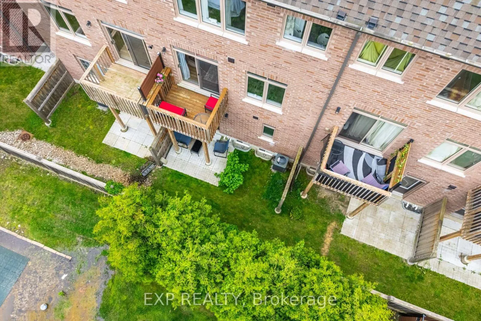 54 INGLESIDE STREET