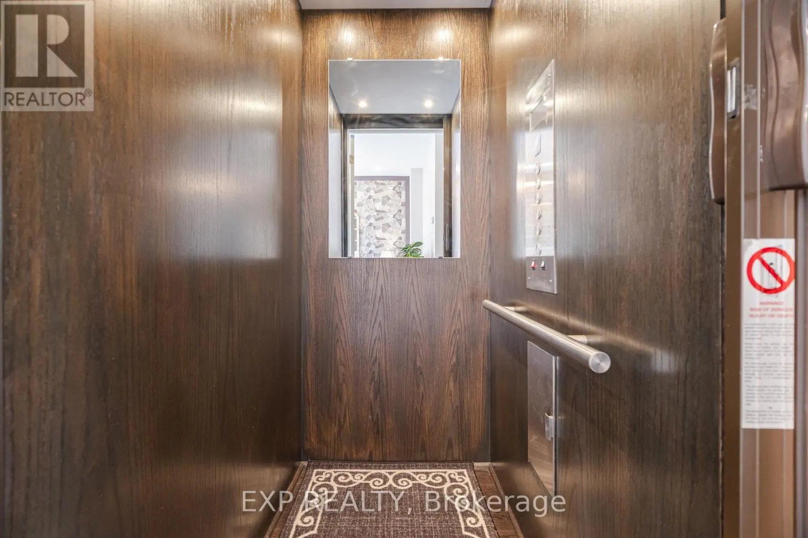 54 INGLESIDE STREET