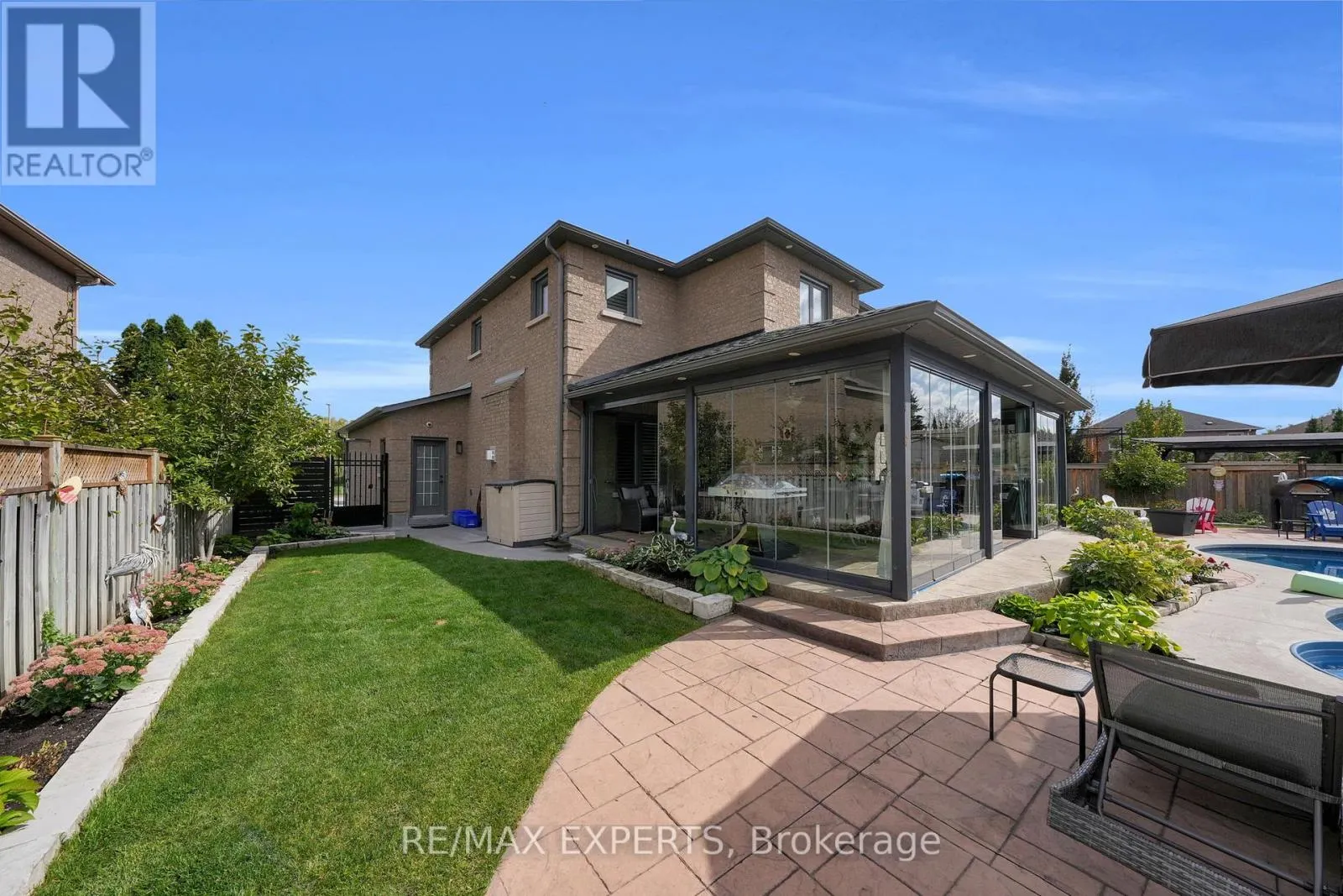 48 CURTISS COURT
